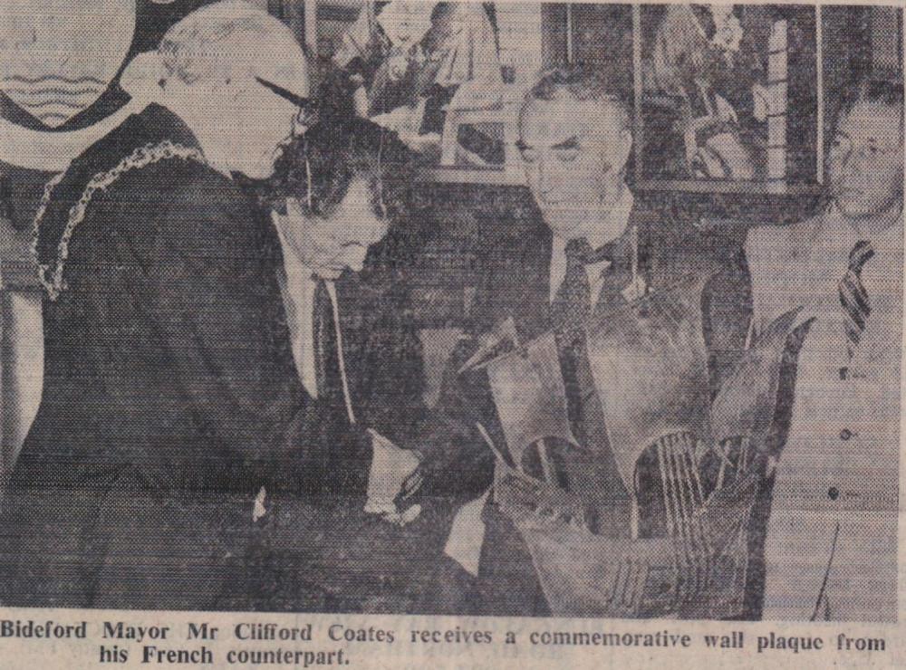 10.9.1976 twinning Bideford Landivisiau
