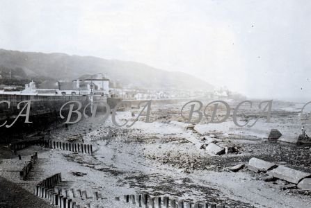 58   beach towards promenade
