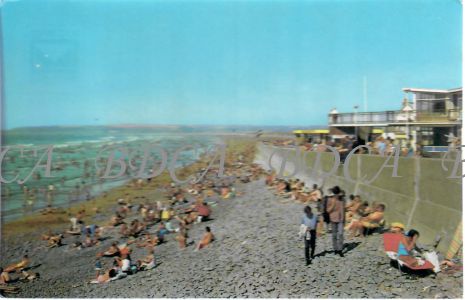 58   beach promenade