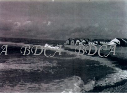58   sea wall waves